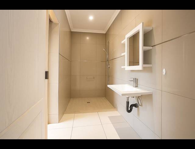 2 BEDROOM APARTMENT FOR SALE IN LA MERCY